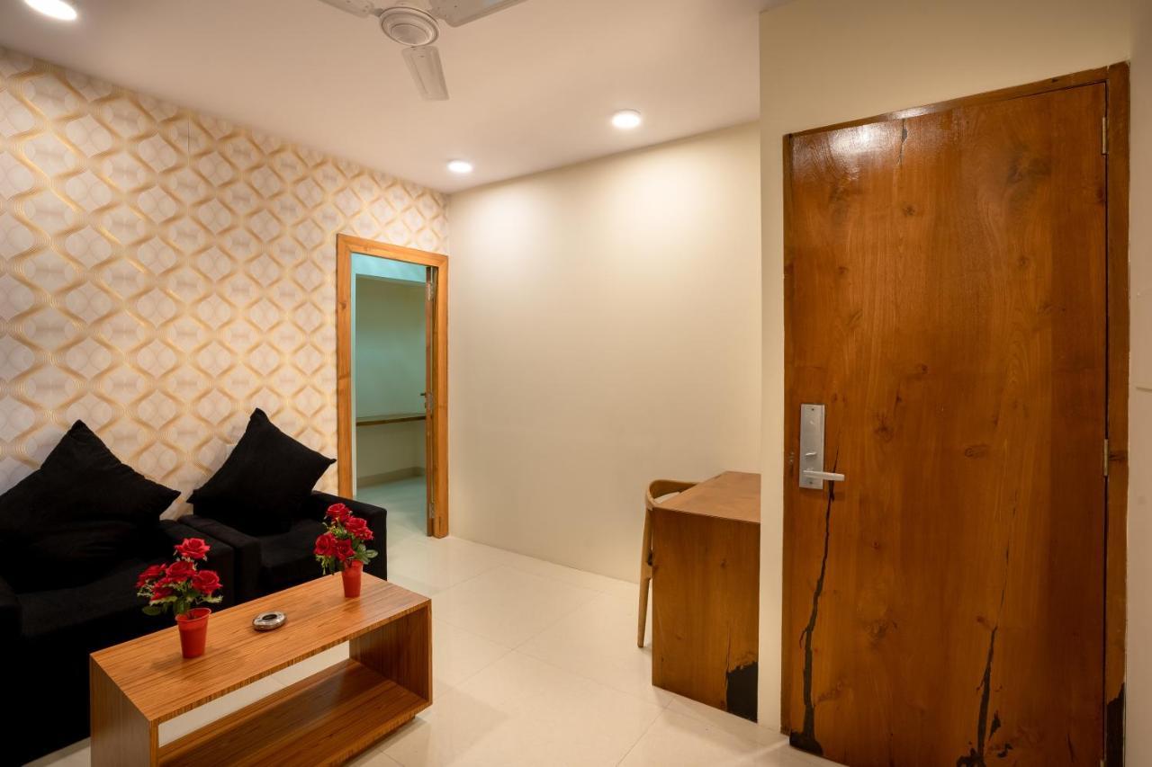 Home2 Suites And Service Apartments, Mumbai Airport Exterior foto